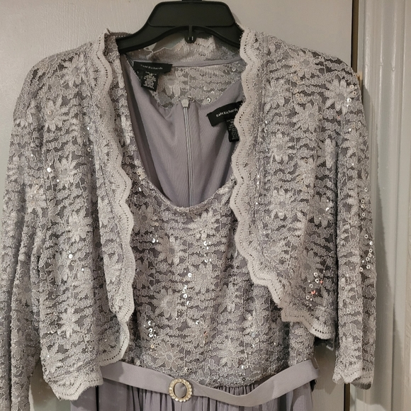 Silver/Grey Formal Gown with Jacket - Picture 3 of 6